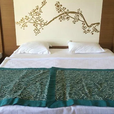 Курортный комплекс Venosa & 5*